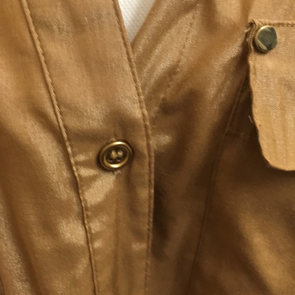 Beautiful blouse - Picture 5 of 7